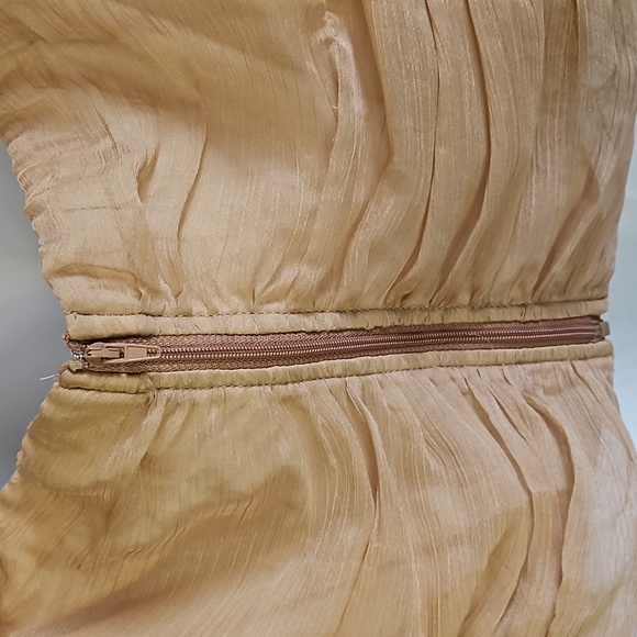 A.PEACH YOKE CROP TOP SIZE L - Picture 6 of 9